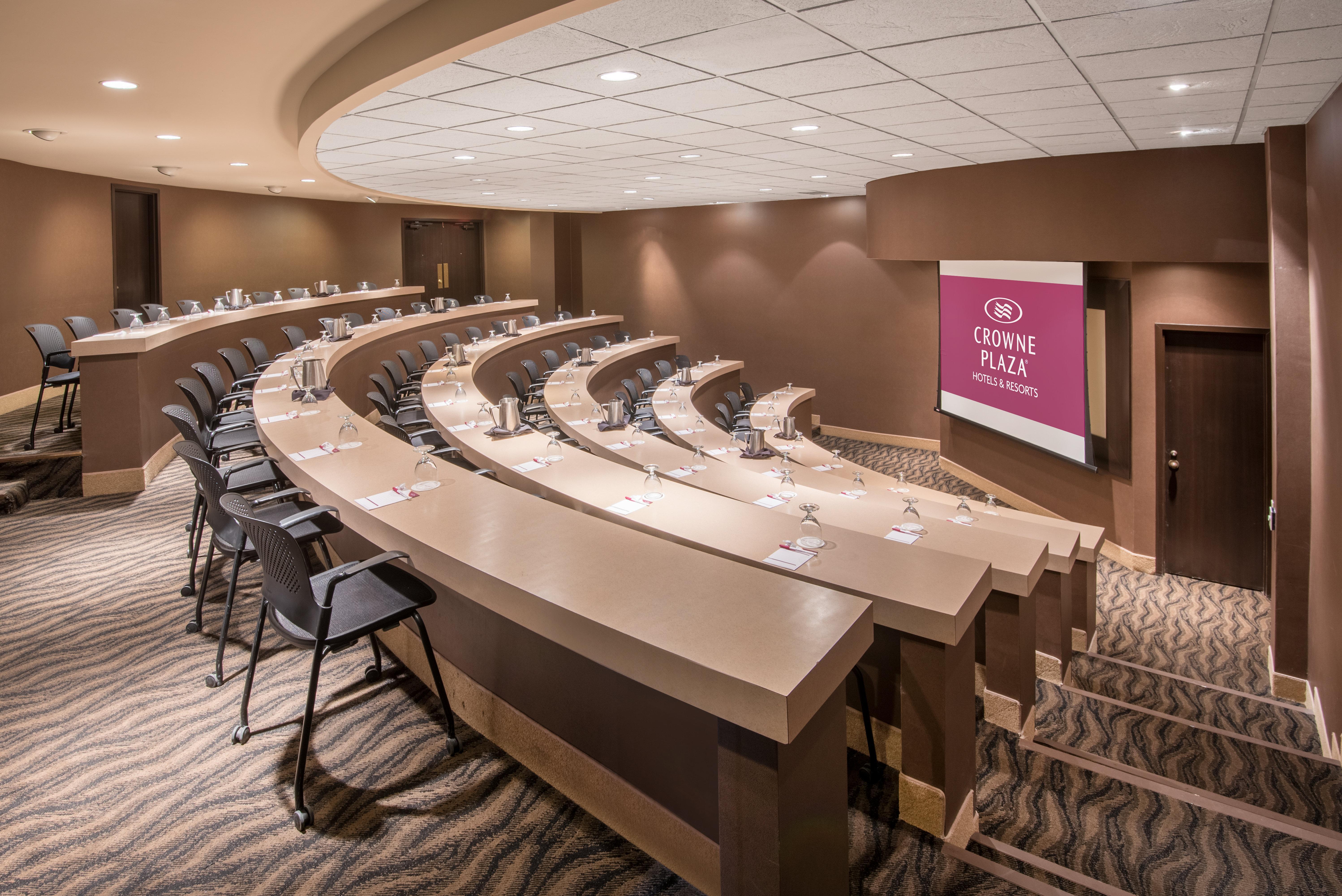 Crowne Plaza Indianapolis-Airport By Ihg Otel Dış mekan fotoğraf