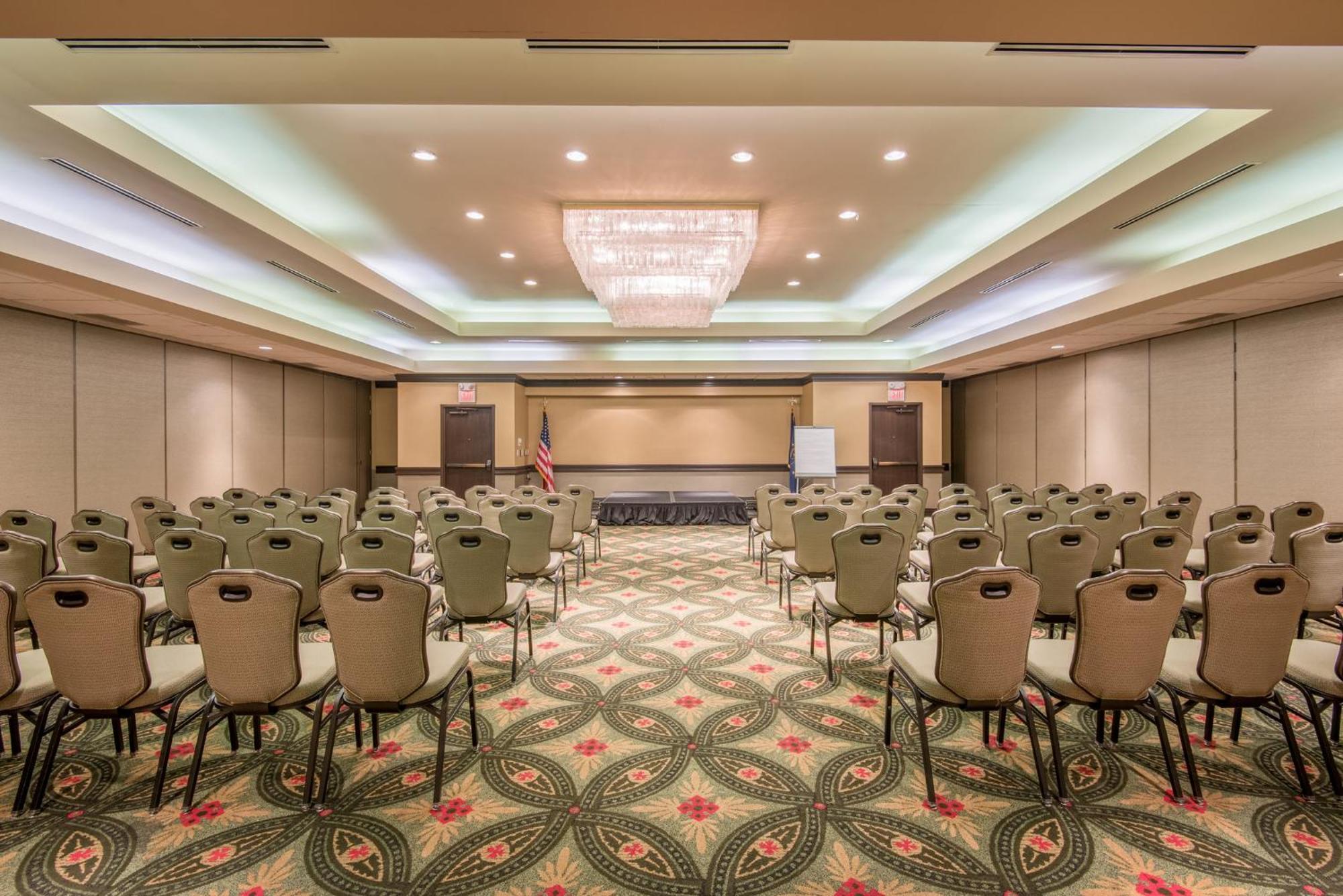 Crowne Plaza Indianapolis-Airport By Ihg Otel Dış mekan fotoğraf